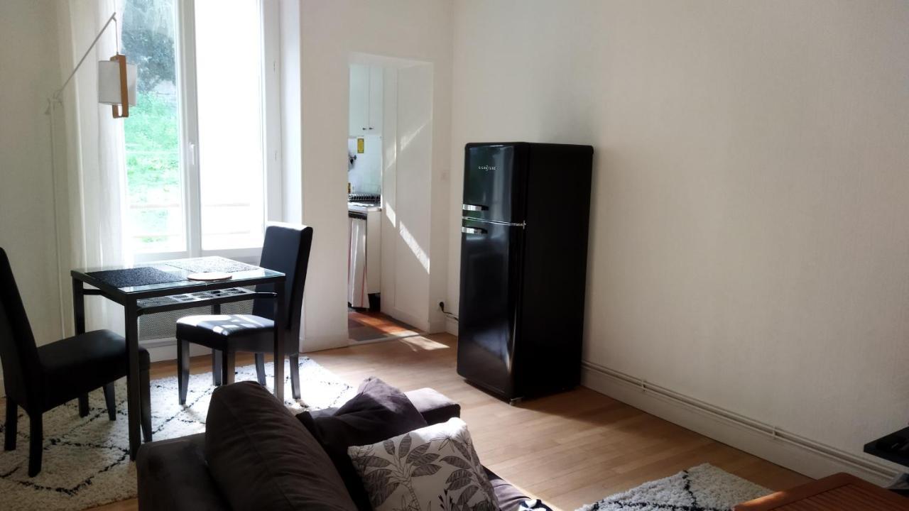 Appartements Les Remparts D'Alienor Poitiers Exterior photo